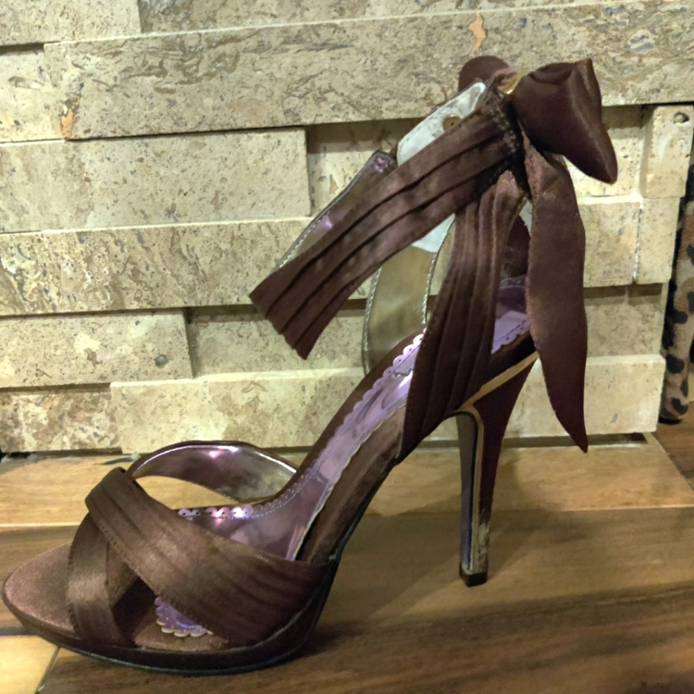 Cute heels